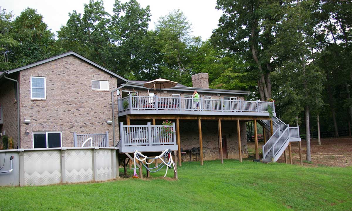 Before screened porch was added to deck