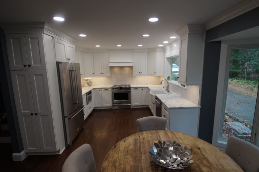 white and gray quartz kitchen remodel