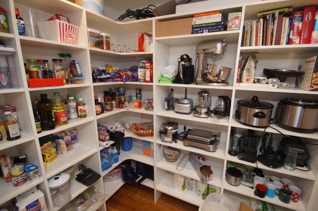 organized walk in pantry